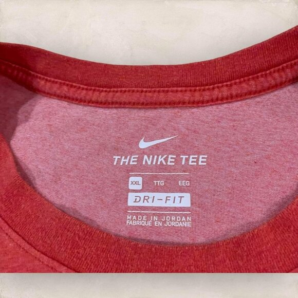 Nike Dri-Fit T-Shirt Men’s Size XXL Red Athletic Fitness Sports Attire - Picture 2 of 5